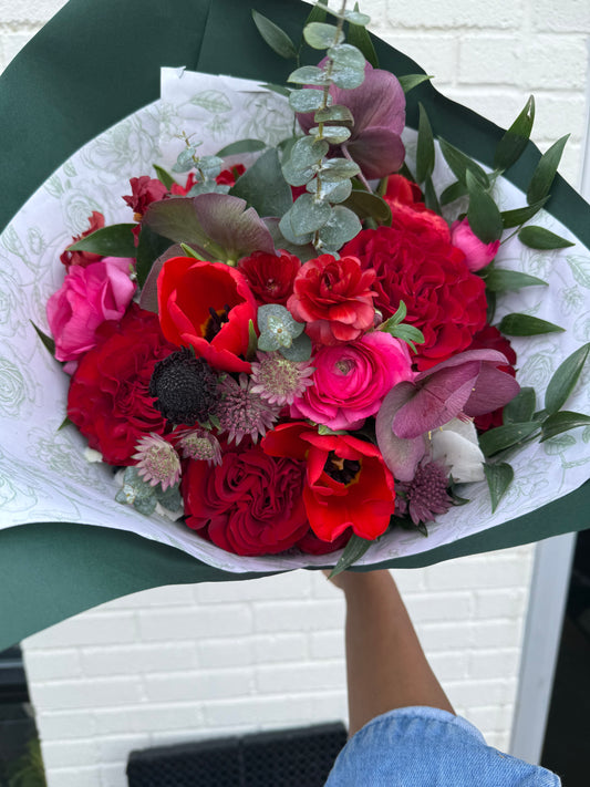 Valentine's Day Bouquet + Chocolates Bundle