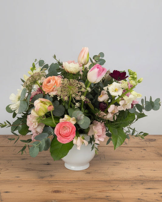 Easter Centerpiece - Round 12-15”