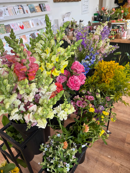 2/8 Galentine’s Bouquets & Self Love Meditation with BE YOGA - 2pm-3:30pm