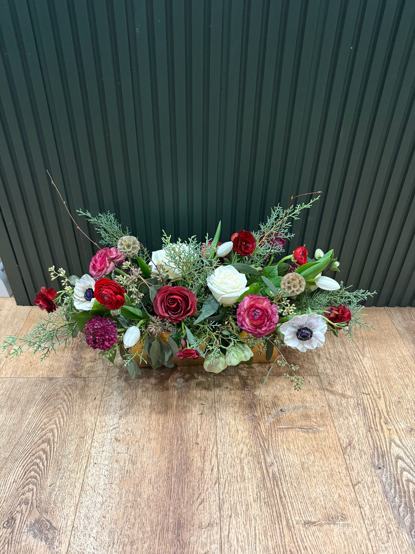 Long & Low Holiday Centerpiece